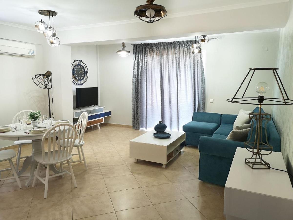 Pirofani Villa Apartments Apolpaina Esterno foto