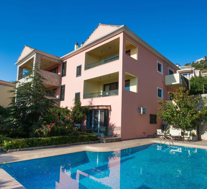 Pirofani Villa Apartments Apolpaina Esterno foto